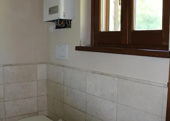 Cuore Di Legno スポレート